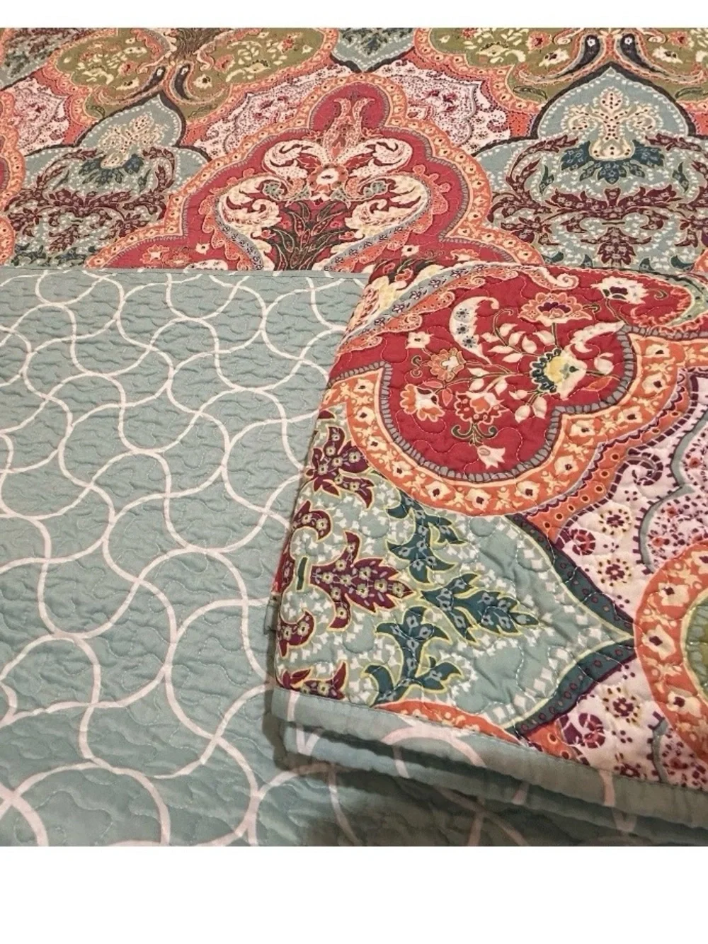 Reversible Paisley Quilt Set with 2 shams King- Home Bedding